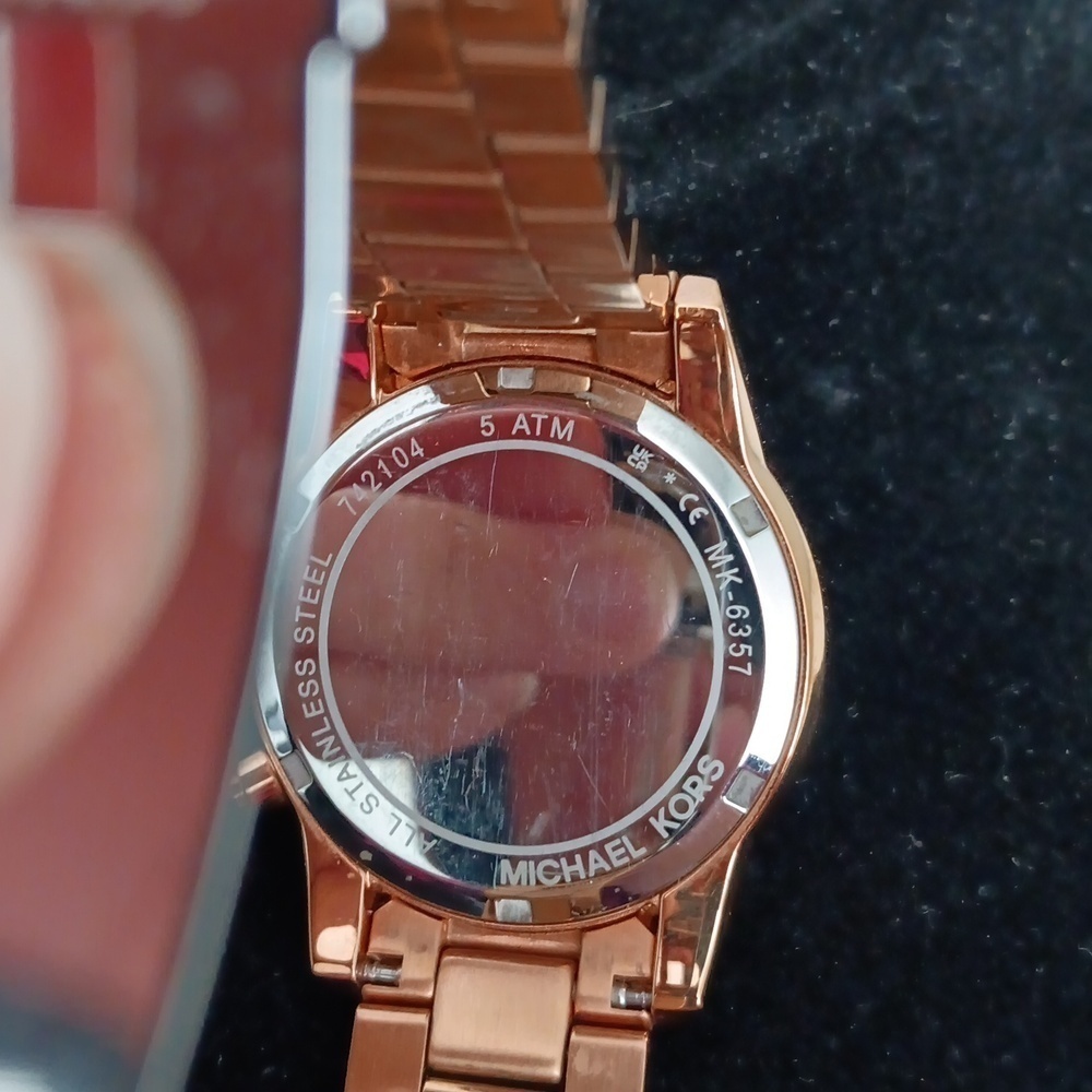 Michael Kors Rose Gold Stainless Steel & Pave Crystals Woman's Wrist Watch 🚨C/O - Picture 7 of 9